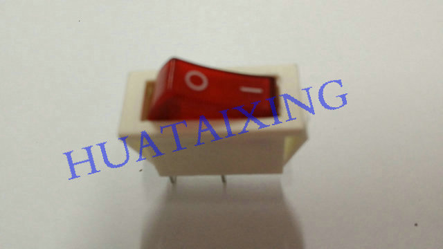 多方位無死角！●蹺板船型開關●賞心悅目