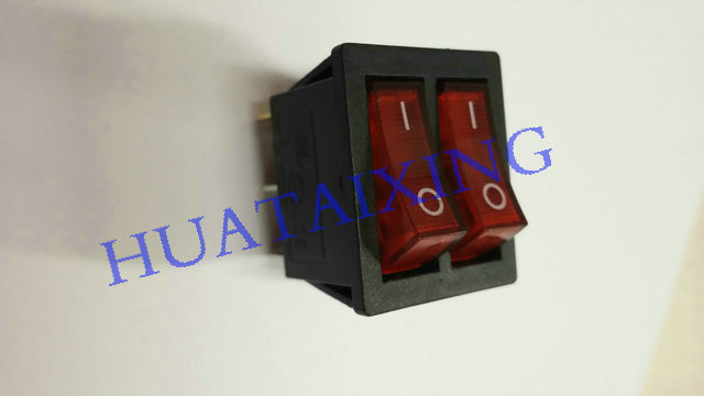 雙復位船型開關